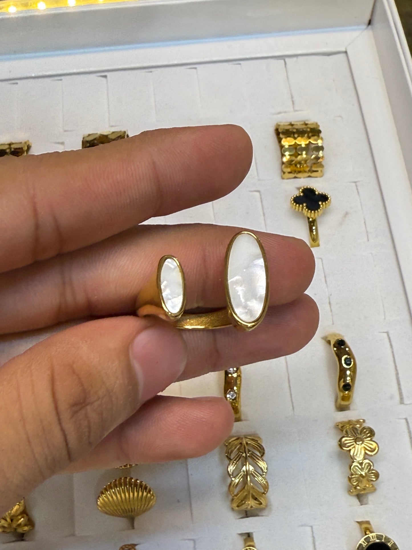 8FC944E1 1E67 494B BDFE A8A58928F6F9