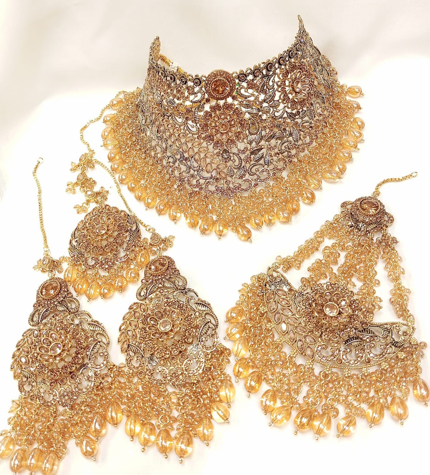 Traditional Bridal Jewelry with Floral Motifs