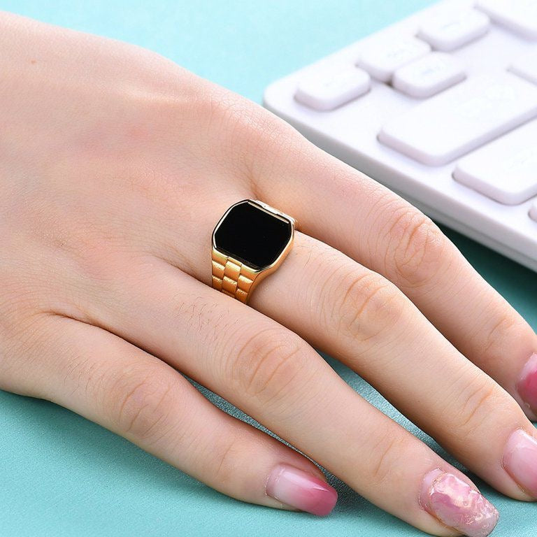 Vintage Black square ring