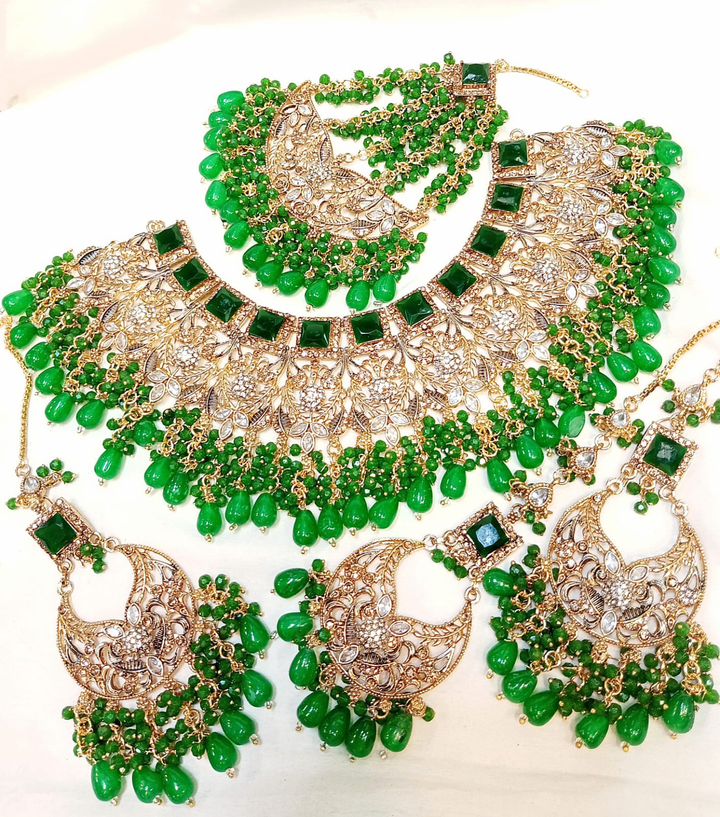 Enchanting Amber Aura Bridal Set