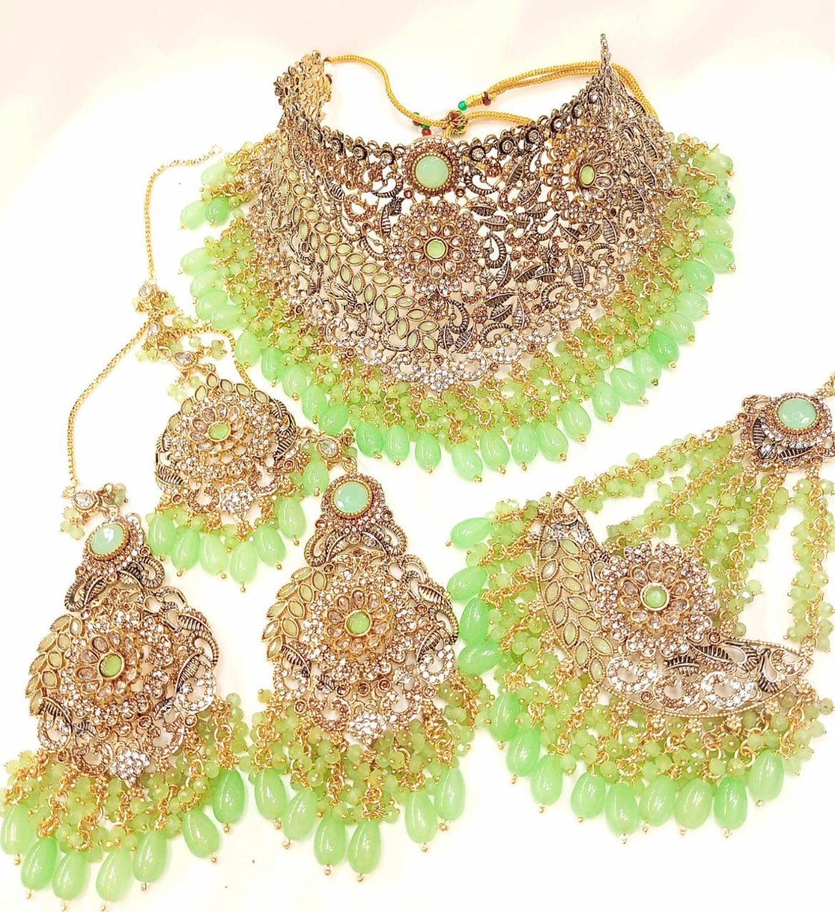 Traditional Bridal Jewelry with Floral Motifs