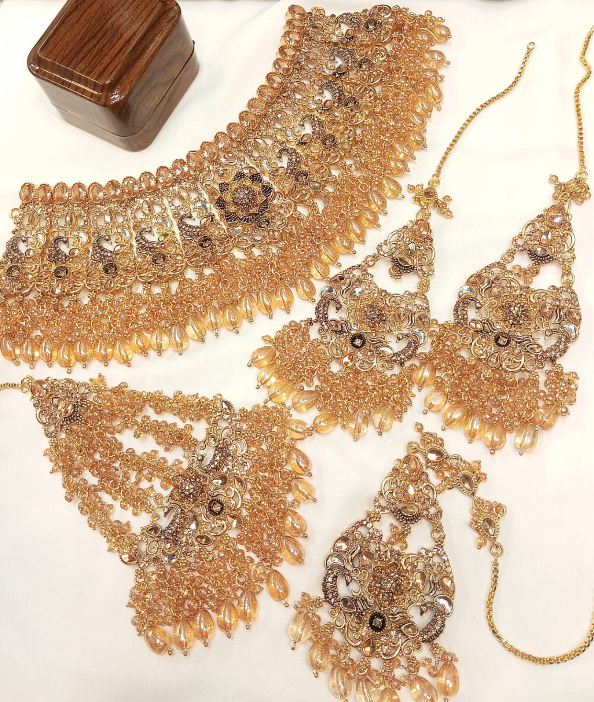 Antique Gold Finish Bridal Jewelry