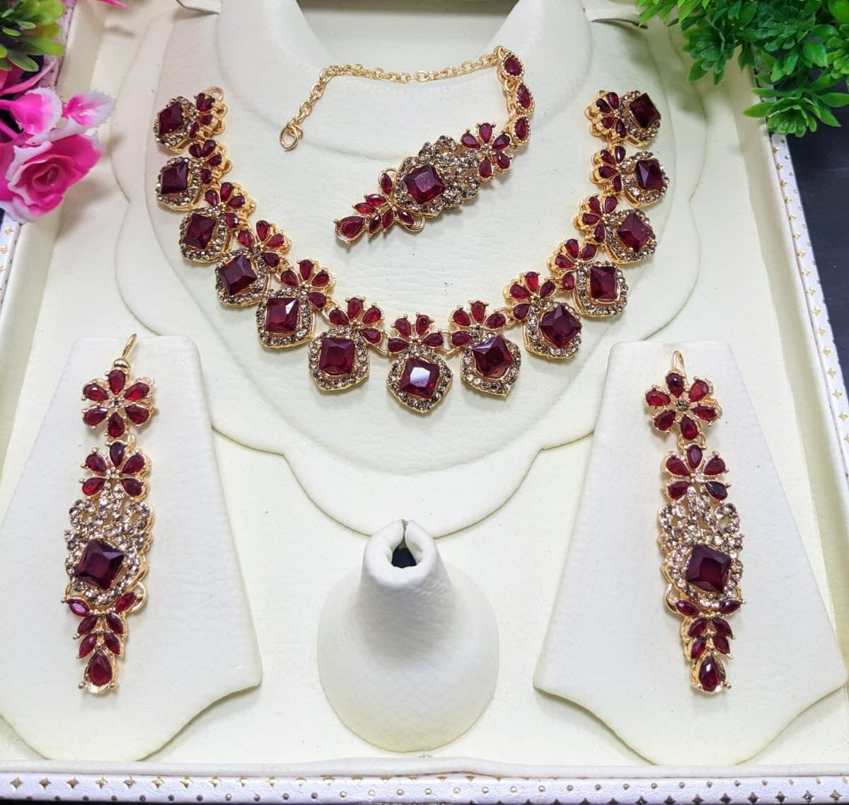 Zircon necklace set