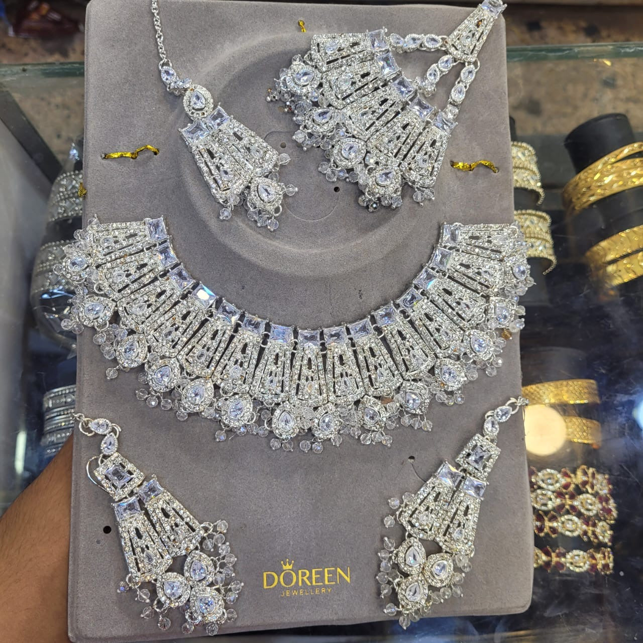 The House of Heritage Bridal Jewels