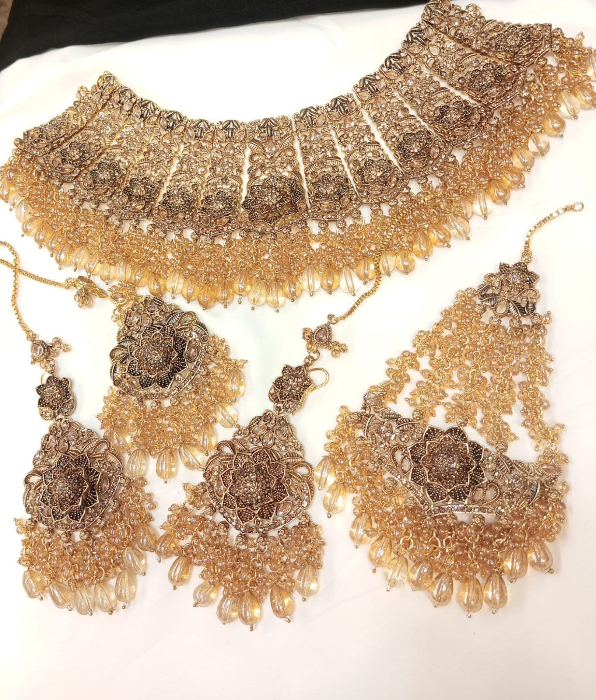 Traditional Bridal Choker Set