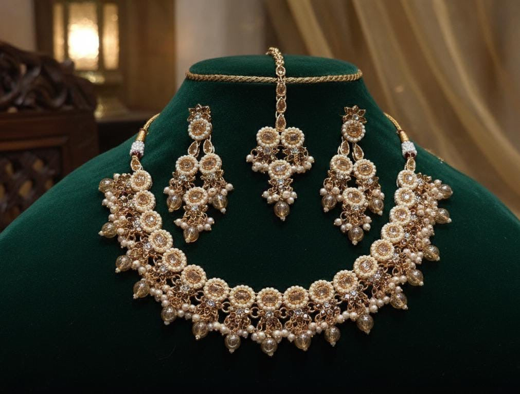 Zircon gajra necklace set