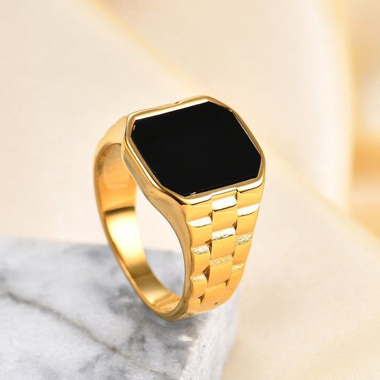Vintage Black square ring
