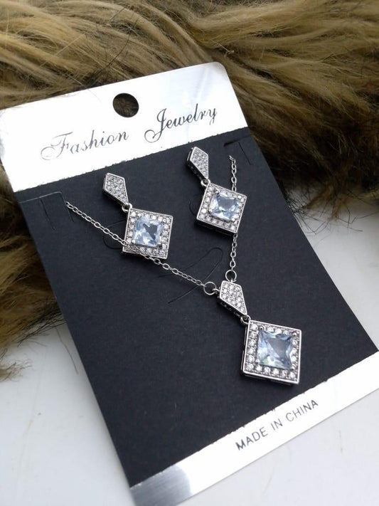 Zircon Necklace Set