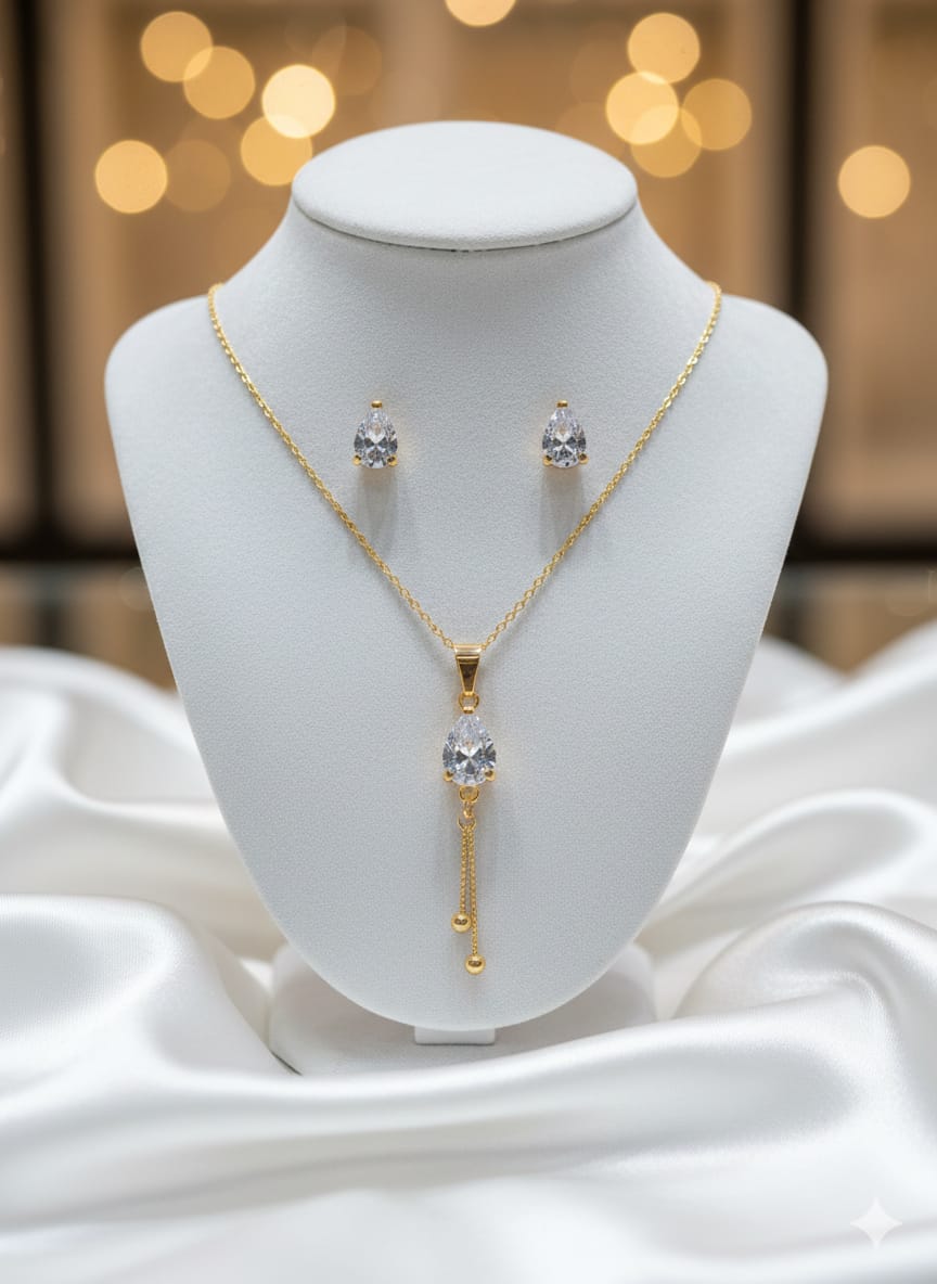 Locket seat with ear ring